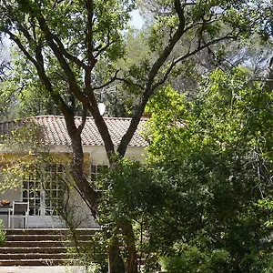 https://la-maison-blanche.fr-provencehotel.com