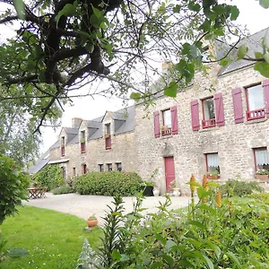 Bed & Breakfast Les Hortensias De Kerbarch, Ploemel